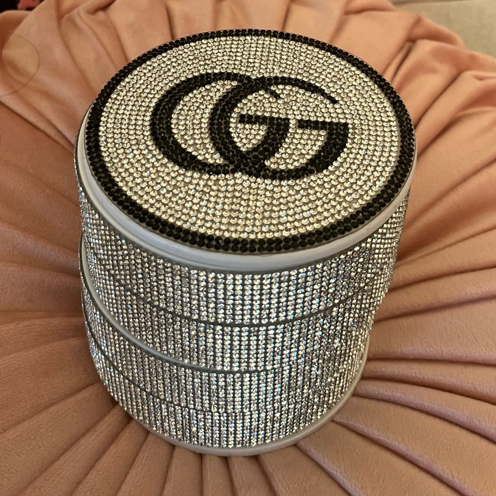 Bling Jewelry Container‎ - Picture 2 of 3